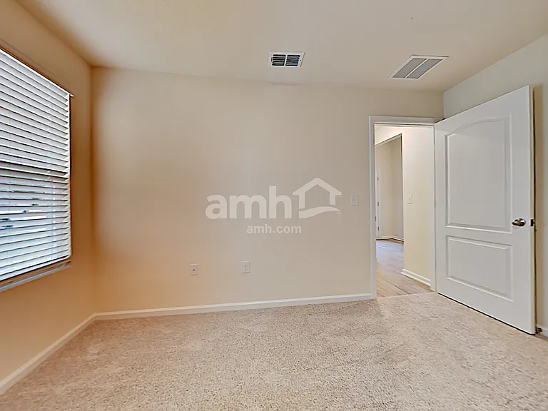 44 Hickory Ridge Rd — Photo 18