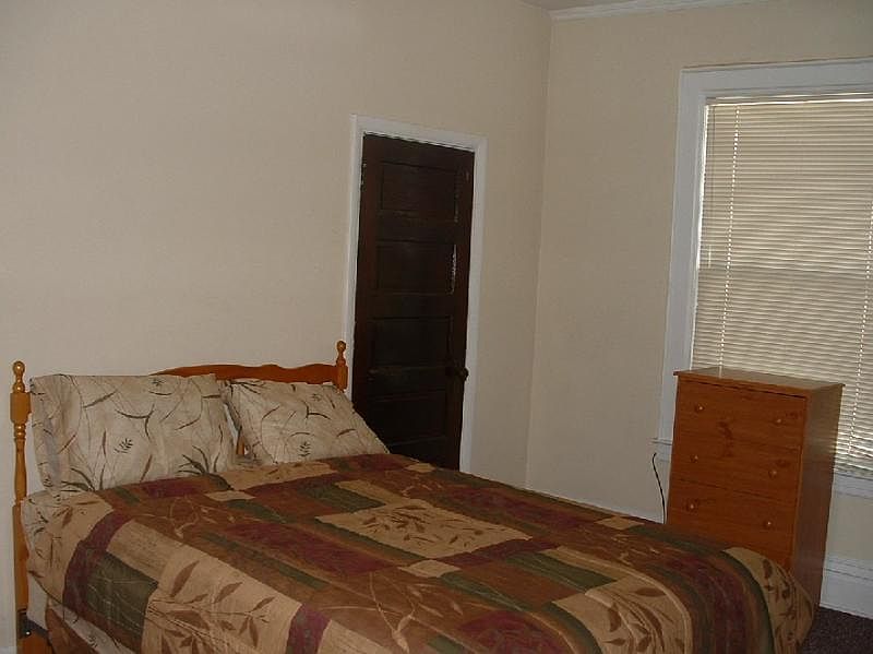 1st image of 615 Central Ave