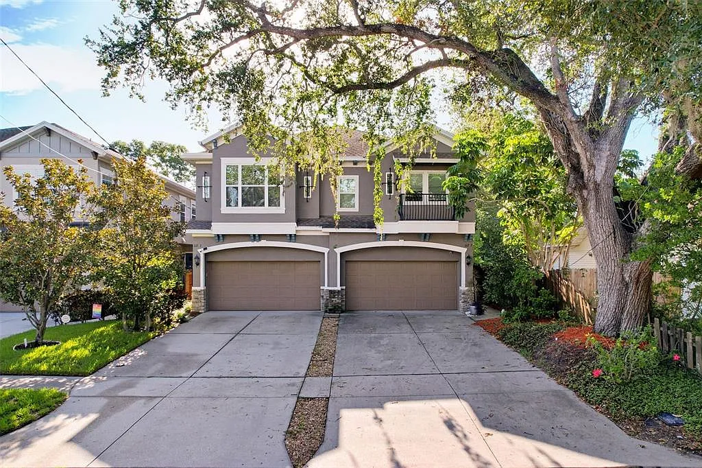 3 bed, 2.5 bath, 2152 sqft, $4,950 — Photo 2