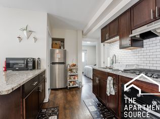 1501 W Fullerton Ave APT 2R, Chicago, IL 60614