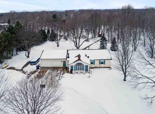 8597 Pickerel Lake Rd, Petoskey, MI 49770