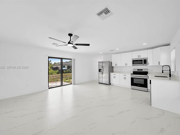 2nd image of 4985 Fairway Ct