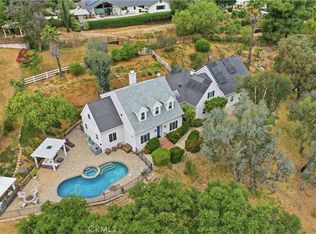 375 Woodland Hills Dr, Escondido, CA 92029