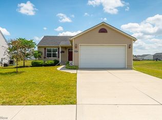 6845 Majestic Dr, North Ridgeville, OH 44039
