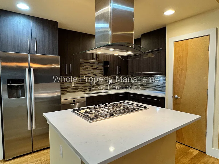 3032 Zuni St — Photo 8
