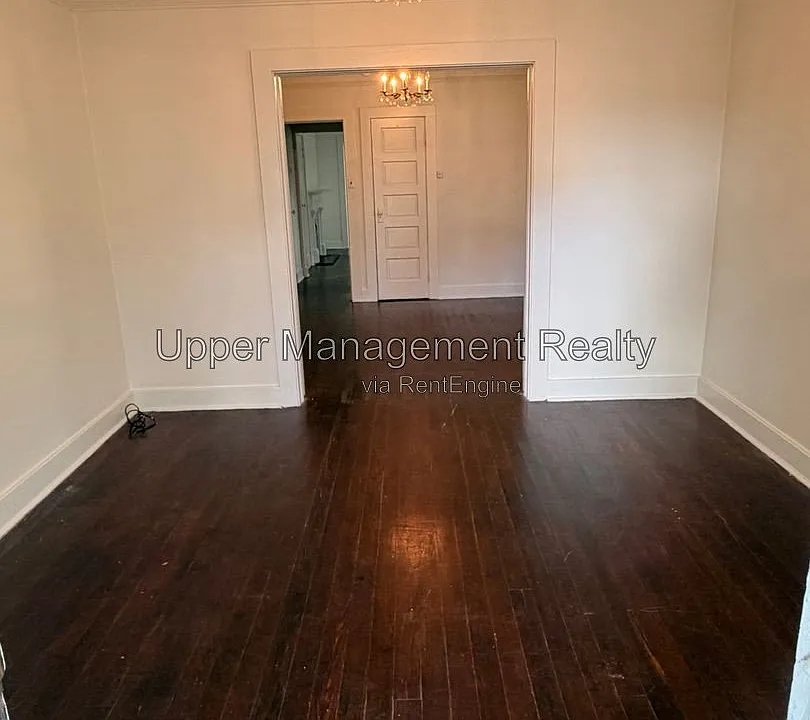 1832 Touro St #1829