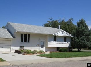 504 W Brodie St, Lander, WY 82520