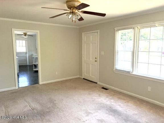 3rd image of 1307 Sunset Avenue