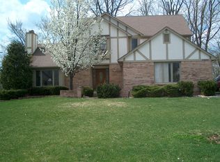 31862 Bristol Ln, Farmington Hills, MI 48334