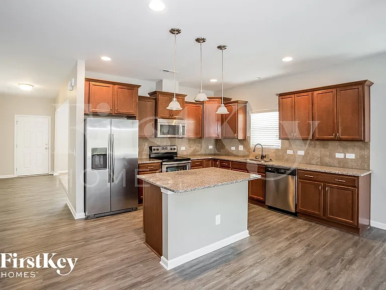 3516 Larkhaven Ave SW — Photo 7