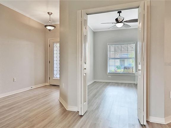 3rd image of 4064 Tralee Dr