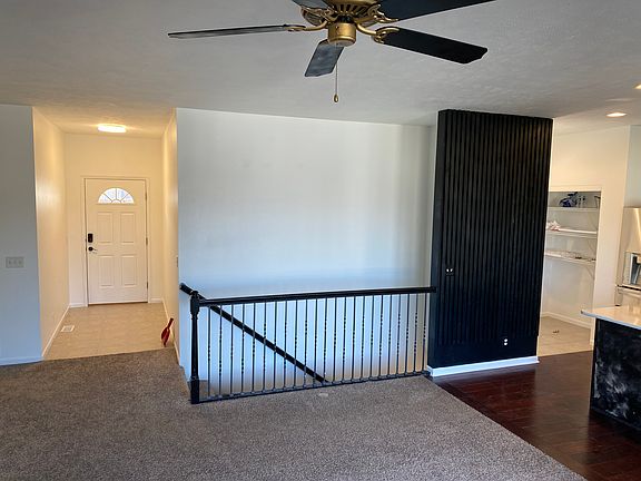 5th image of 20814 Charles St