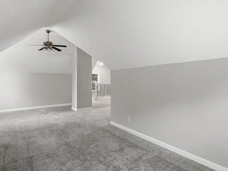 2130 S 61st Ave — Photo 23