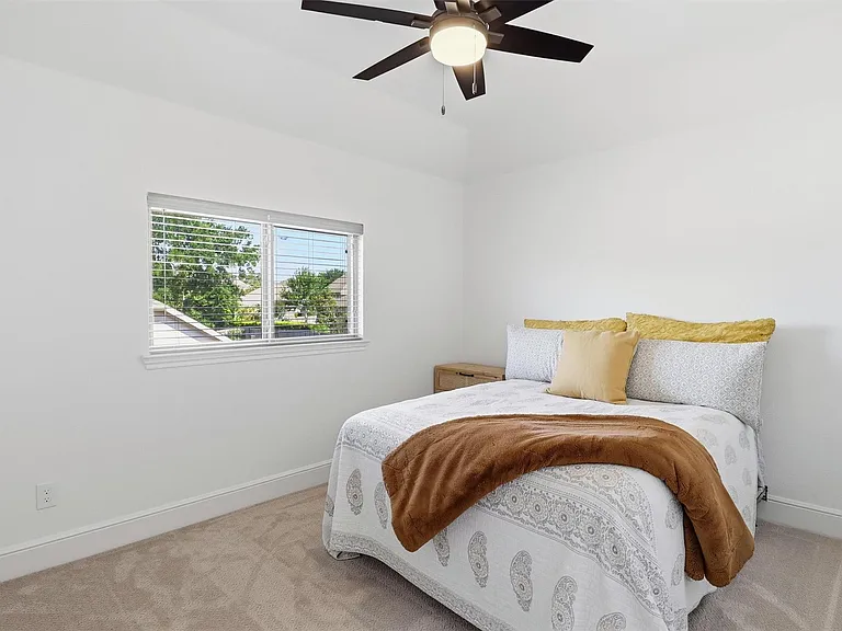 30902 Spanish Moss Xing — Photo 33