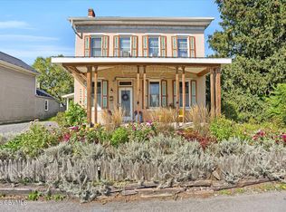 517 N 10th St, Lewisburg, PA 17837