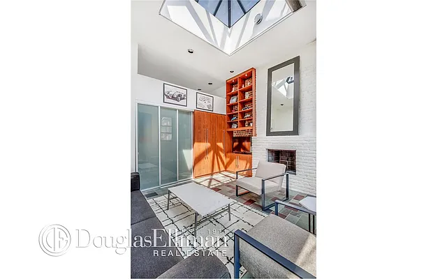 Sold by Douglas Elliman | media 27