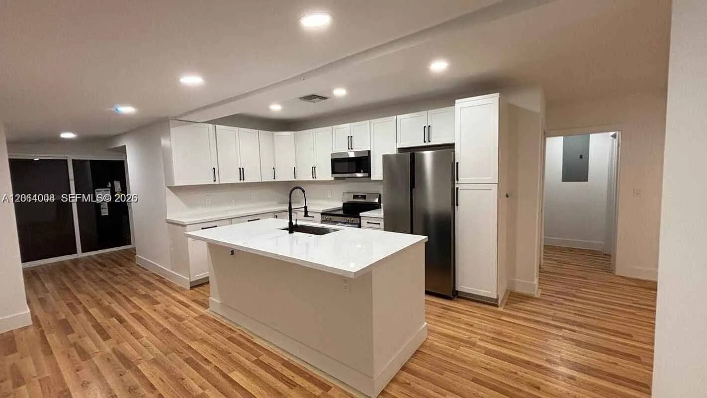 4147 Nw 23rd Ct # 4147 Miami, Fl 33142 — Photo 3