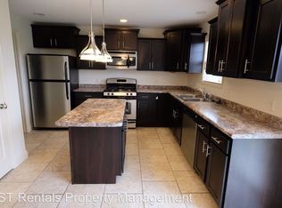 1055 Duck Horn Dr, Normal, IL 61761