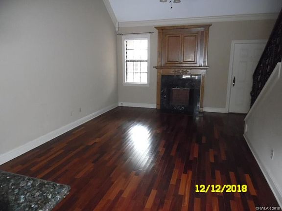 3rd image of 55 Meadow Creek Dr