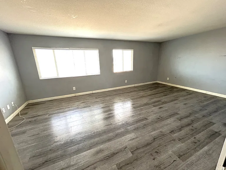 14594 Adobe Pl — Photo 3