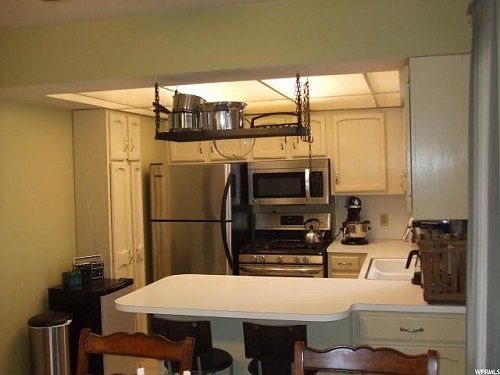 3rd image of 1543 N 325 W