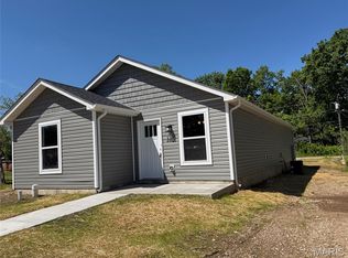 315 S Olive St, Sullivan, MO 63080