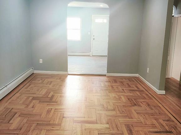 3rd image of 877 E 241st St