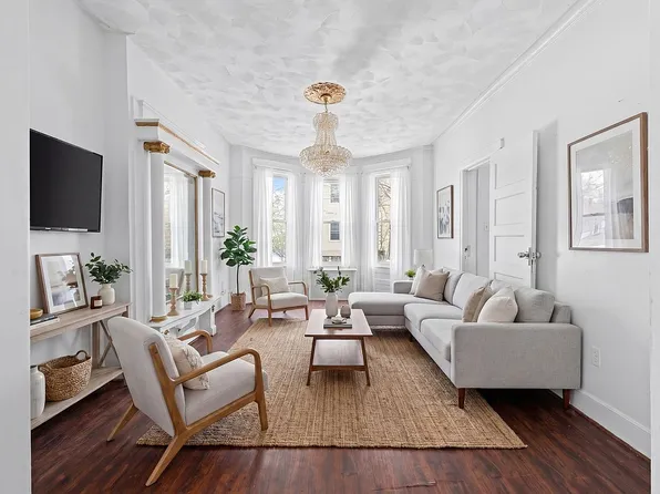 60 Richmond St, Brooklyn, NY 11208