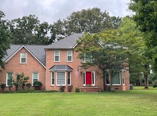 306 Amherst Dr, Tullahoma, TN 37388