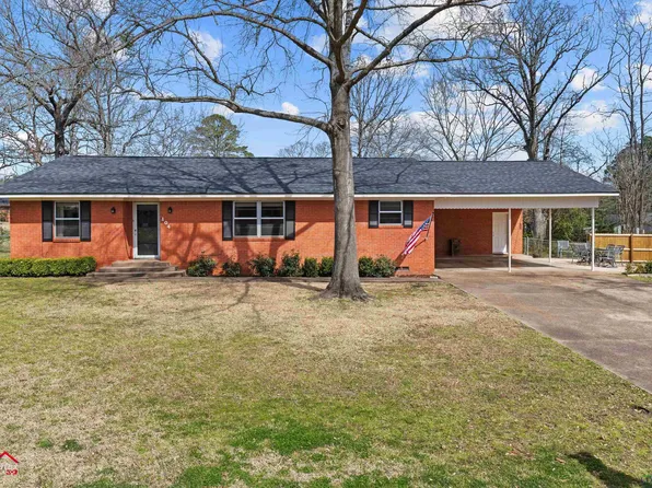 104 Crosby Dr, Henderson, TX 75652