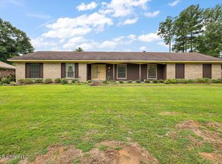 5227 Forest Hill Rd, Jackson, MS 39272