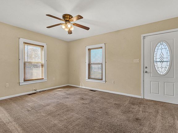 2nd image of 5 Bowles Dr