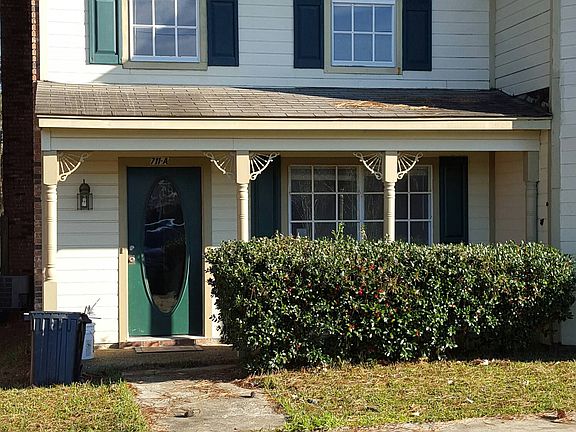 2nd image of 711A Bay Park Dr