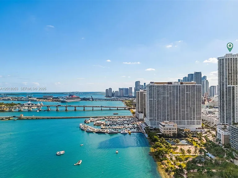1750 N Bayshore Dr #1407 — Photo 4