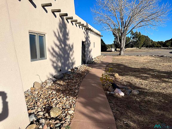 2nd image of 22 Lakeview Dr