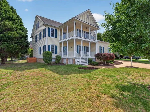5004 Shoal Creek Rd, Suffolk, VA 23435