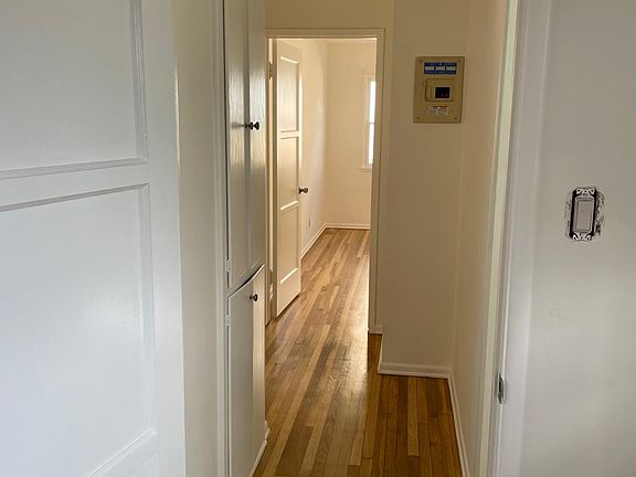 5th image of 2408 N Brighton St #C