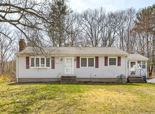 115 Knott St, Attleboro, MA 02703