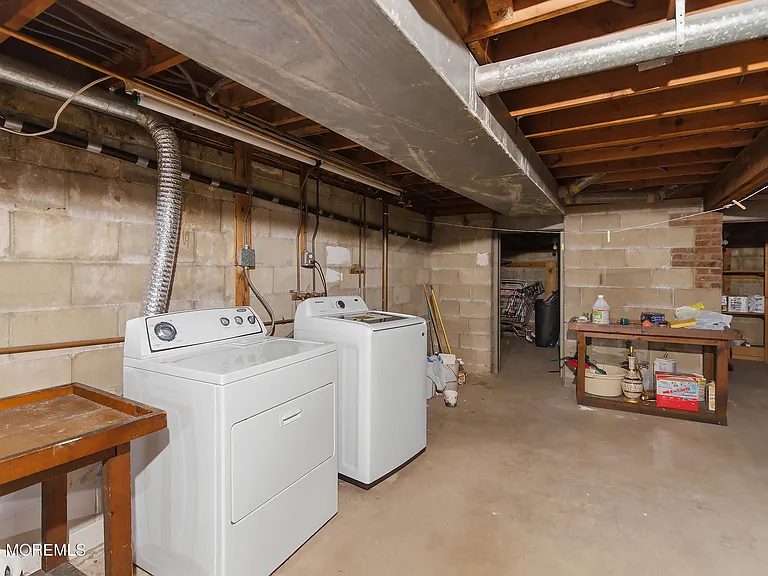 33 Beryl St — Photo 39