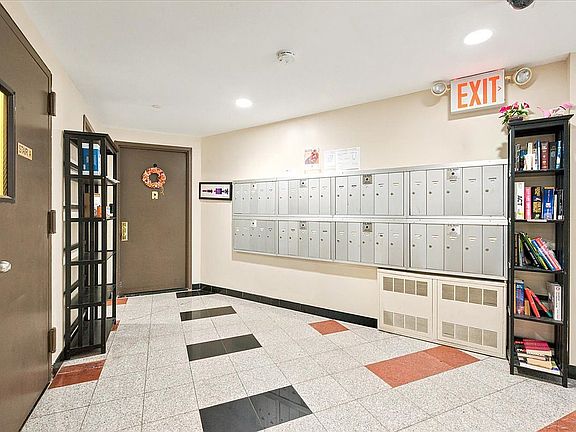 3rd image of 8375 117th St APT 4D