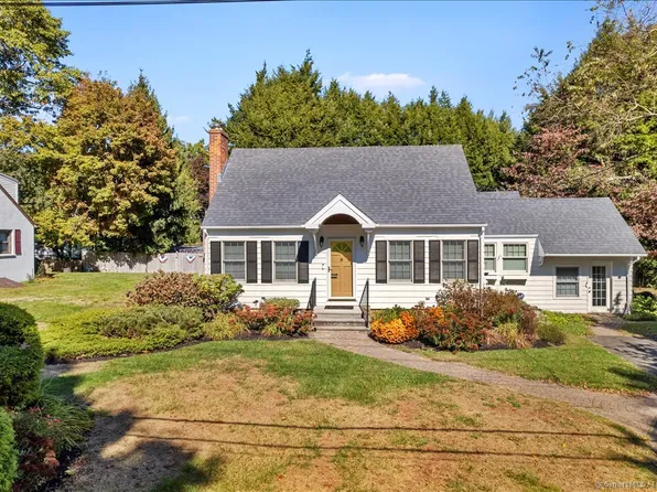 440 Kenwood Avenue, Hamden, CT 06518