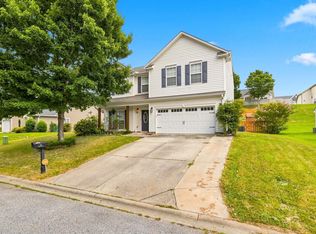 111 Garfield Ln, Simpsonville, SC 29681