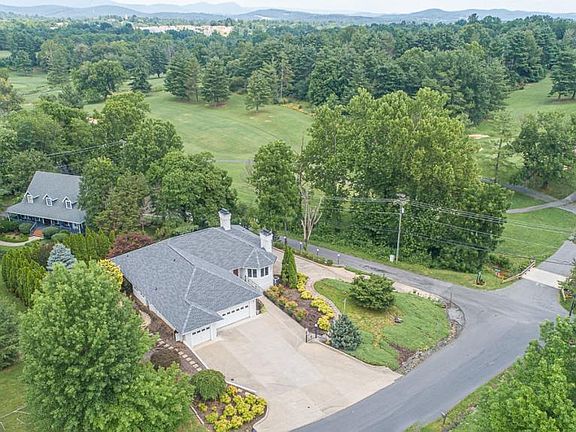 3rd image of 2 New Cameron Dr