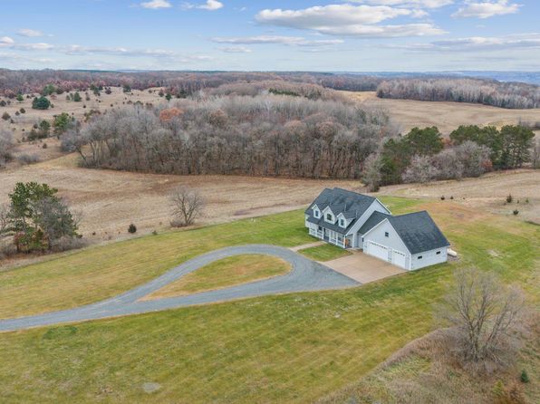 417 Rice Lake Rd, Somerset, WI 54025