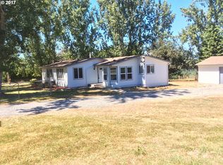 20811 S Farris Ct, Colton, OR 97017