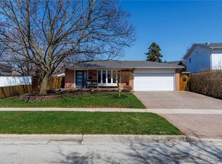 475 Sunset Dr, Oakville, ON