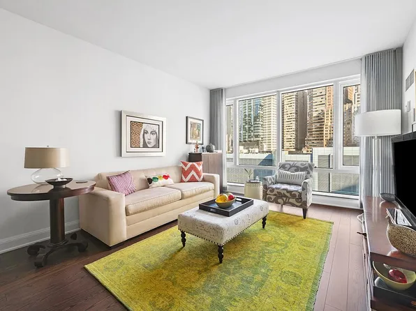 70 Little St W Unit 9A, New York, NY 10004