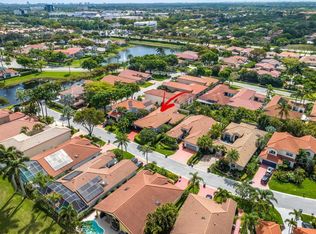 6182 NW 23rd Rd, Boca Raton, FL 33434