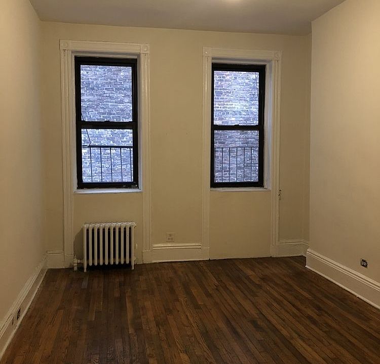 1st image of 553 3rd Ave APT 31