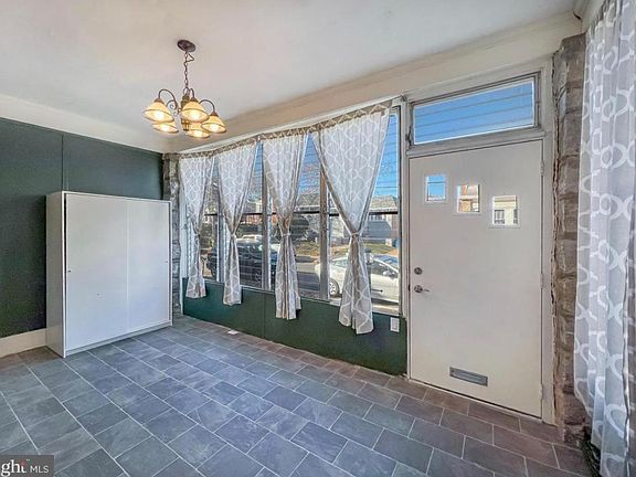 4th image of 7013 Jackson St Floor 1
